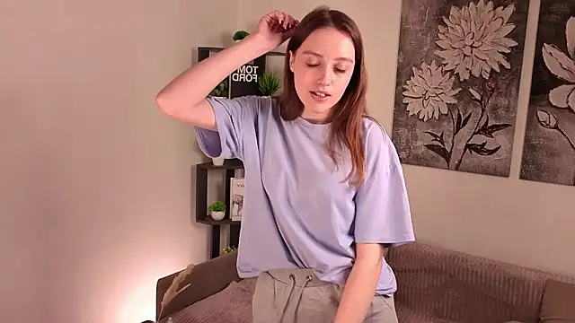 NenaWord's cam snapshot