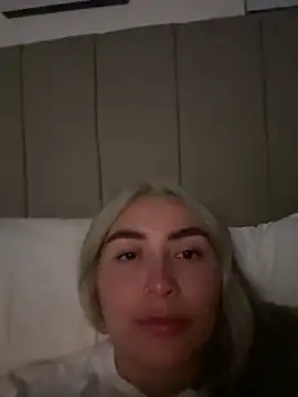 emma_oxford live sex cam