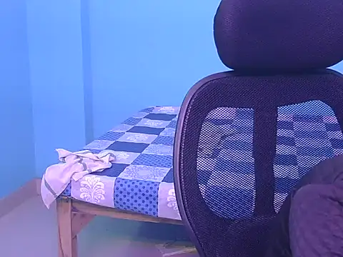 Its-anjali's cam snapshot