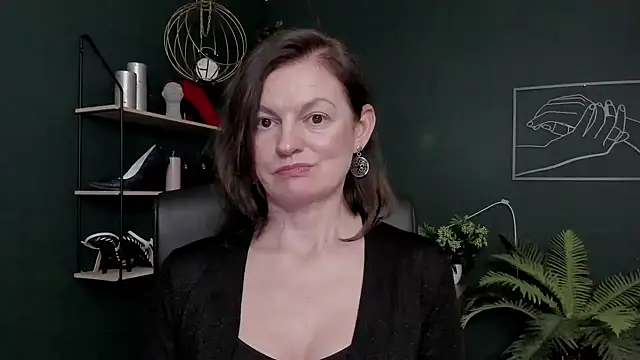 VivianWILD's cam snapshot