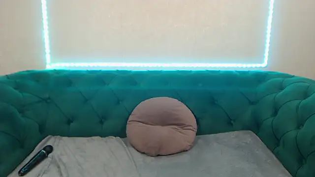 IvanaCharm's cam snapshot