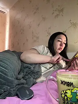 Naughtbaby_2025's cam snapshot