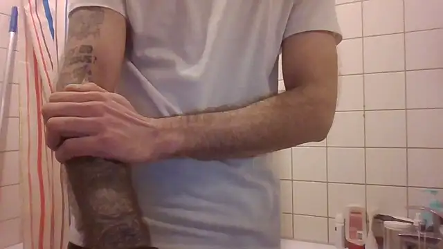 loko19er's cam snapshot