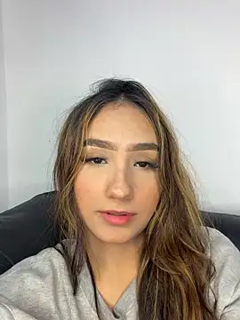 Anna_valerious7 live sex cam