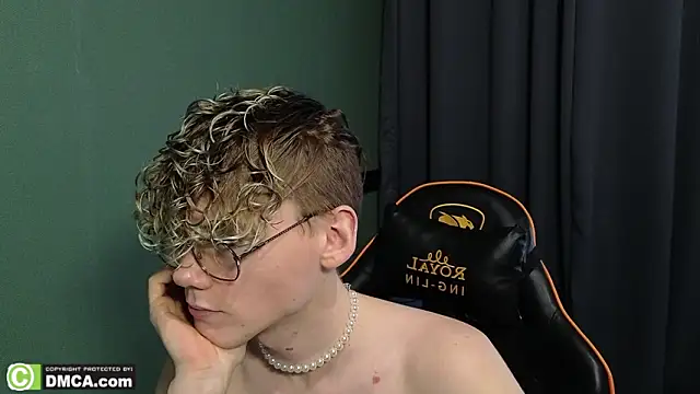 Keytaro live sex cam