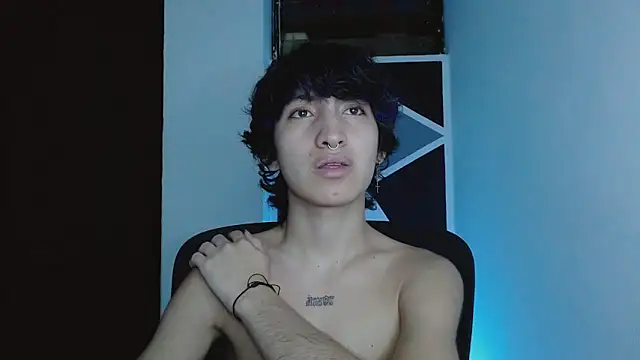 littlextreme live sex cam