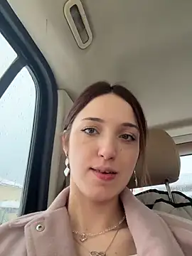 DollyTall live sex cam