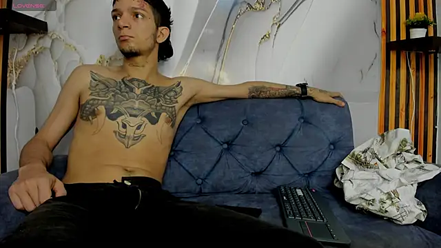 Straight_Guy22 live sex cam