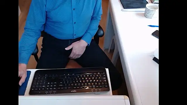 dutchpornking live sex cam