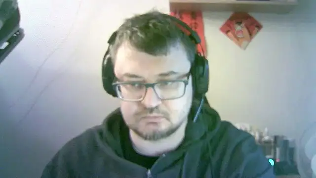 SirAbuser's cam snapshot