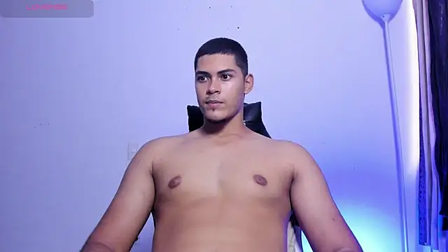 Iamdylan777's cam snapshot