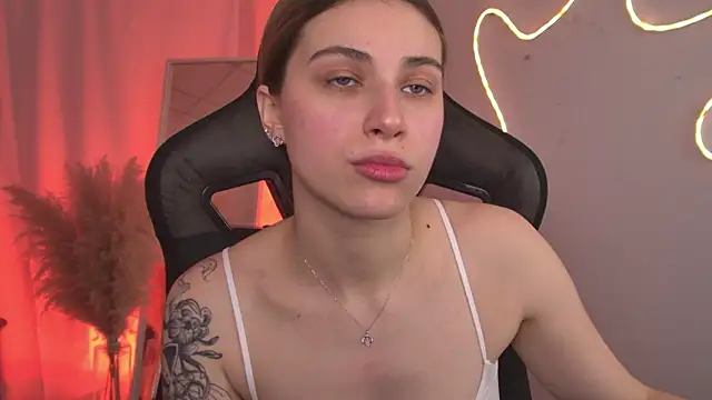 EllieCutes's cam snapshot