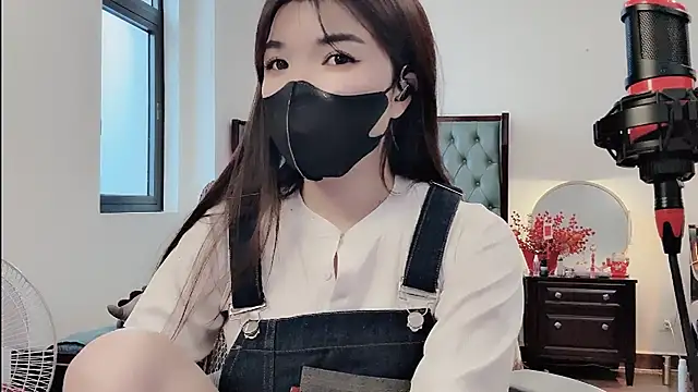 Caryln-Bun's cam snapshot