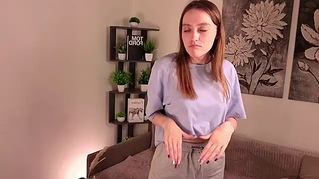 NenaWord's cam snapshot