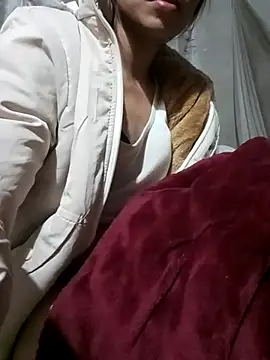 Andrea-688 live sex cam