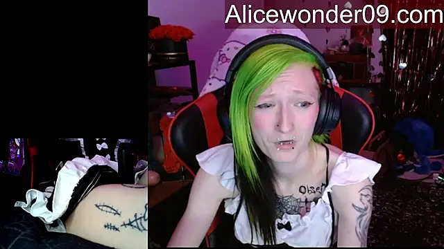 alicewonder09 live sex cam