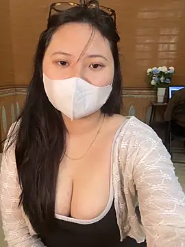 hide_from_colleagues live sex cam