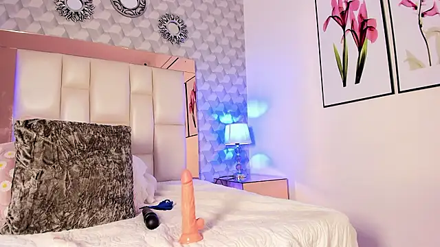 Priscila_Bell's cam snapshot