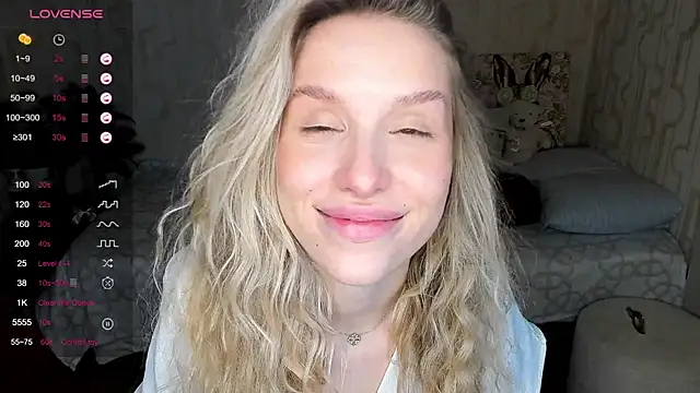 Elysia_kiss's cam snapshot