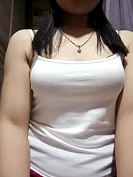 LucyyLy's cam snapshot