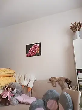 Women-pleasures live sex cam