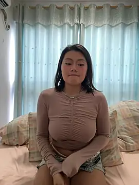 ruanruan05 live sex cam