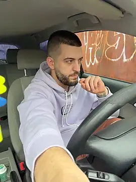 Pablo_Hornyguy95 live sex cam