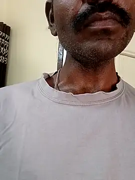 Chocolate_stud10 live sex cam