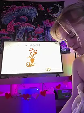 Cutiepiespanks live sex cam