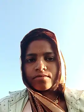 Gungun_thakur's cam snapshot