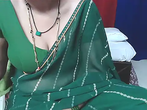 sunitha-3's cam snapshot