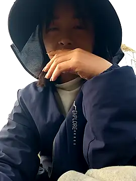 Lukyclover's cam snapshot