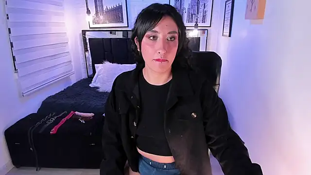 ladyraing's cam snapshot