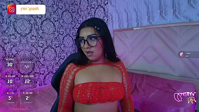 Laulin_tay's cam snapshot