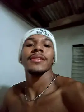 Thallisrodrigooo live sex cam