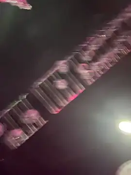 VineraSweet live sex cam