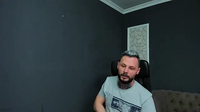 BrianHunts live sex cam