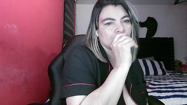 charlotedoll live sex cam