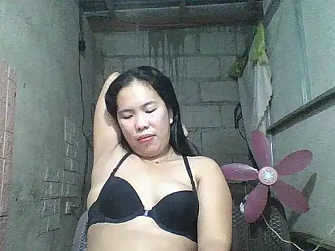 pinaysinglemommm's cam snapshot