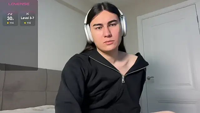 HeyAlena live sex cam