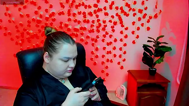 Sofiawetsweet live sex cam