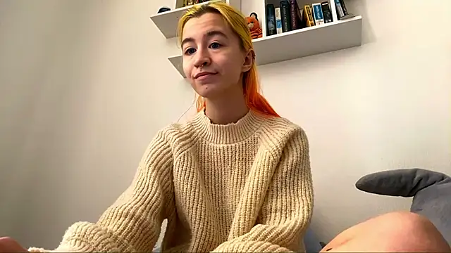 EmilyHein's cam snapshot