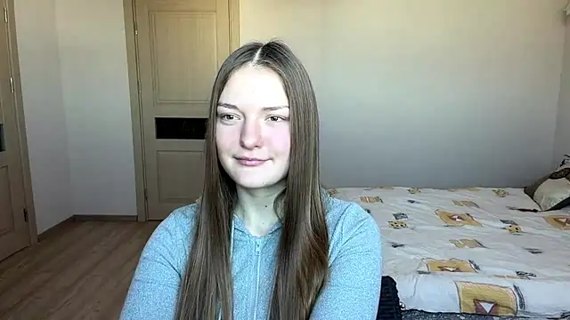 Milayouknow's cam snapshot