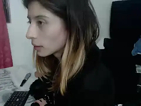 KratosAfroditacs live sex cam