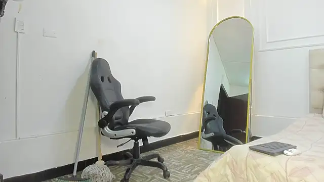 charlotte_dante212 live sex cam