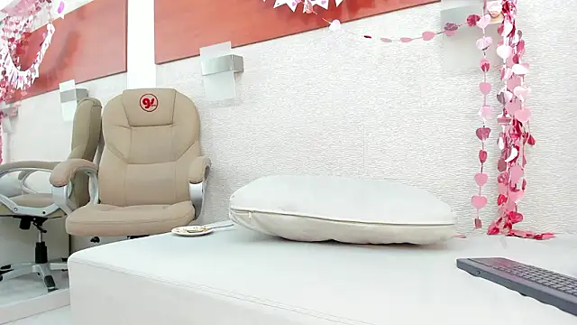 allice_green's cam snapshot