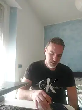 Marcolino183 live sex cam