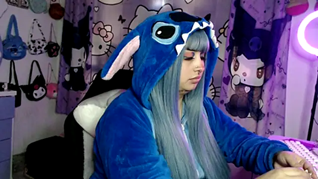 lussyevans24's cam snapshot