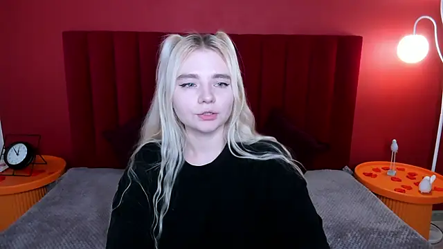 RuthBryant's cam snapshot