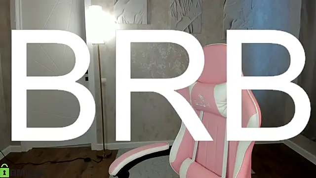 linajourney's cam snapshot